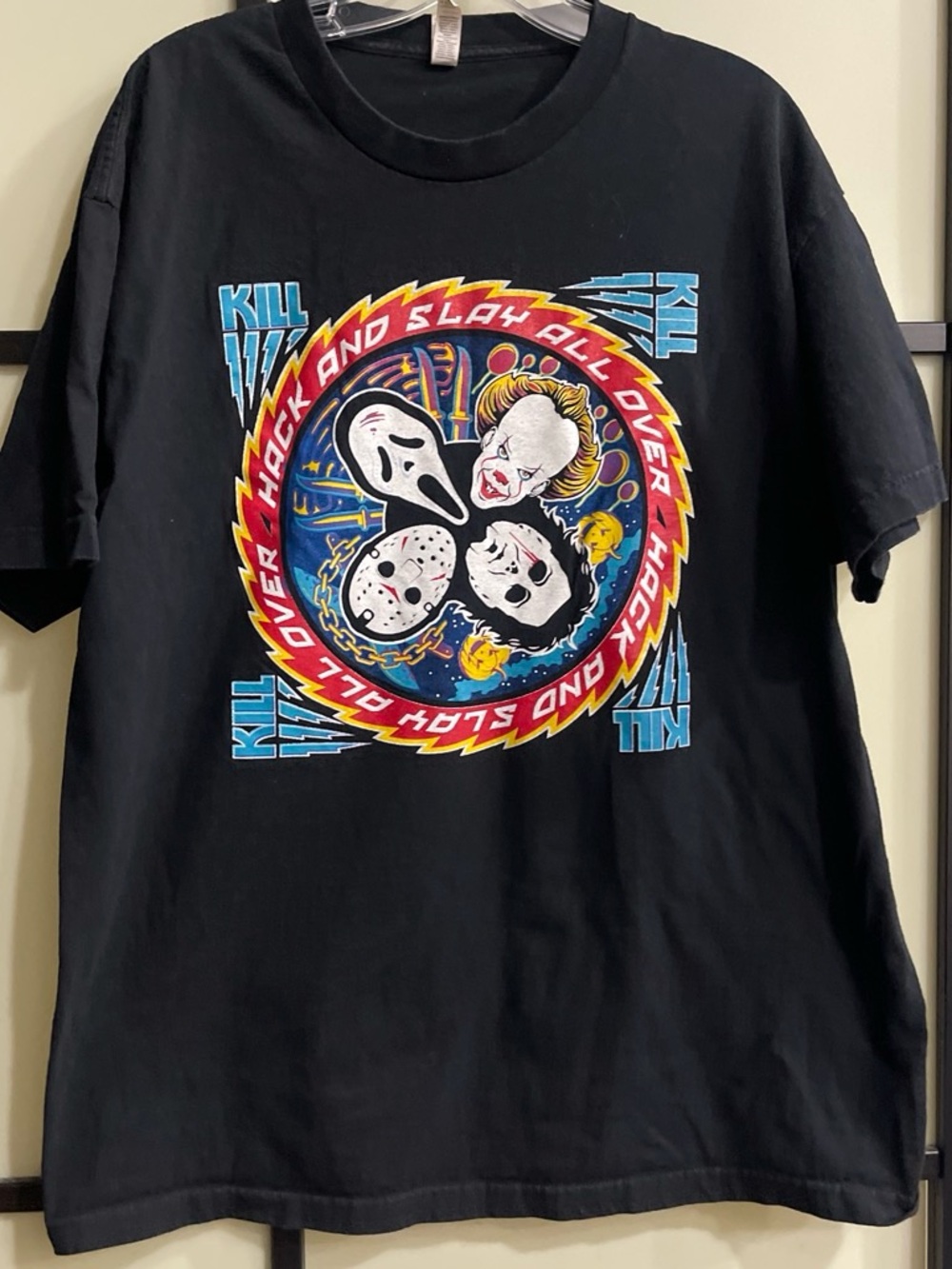 Gildan Black Crewneck T-Shirt with Size Tag